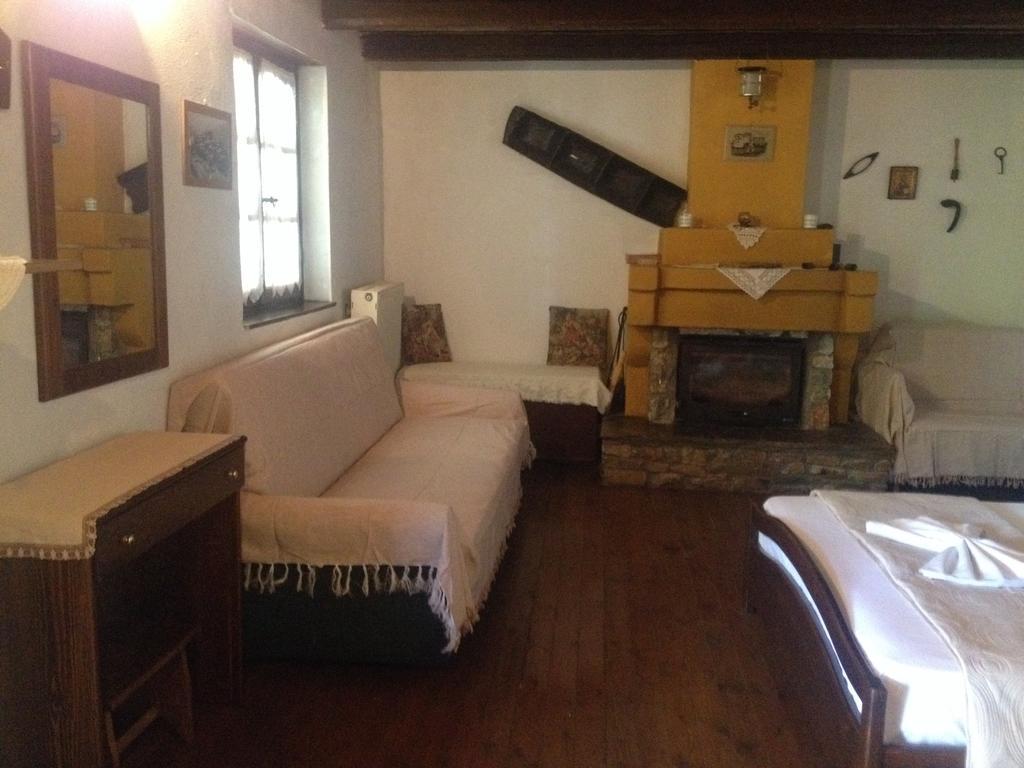 Guesthouse Klearchos Palaios Panteleimonas Luaran gambar